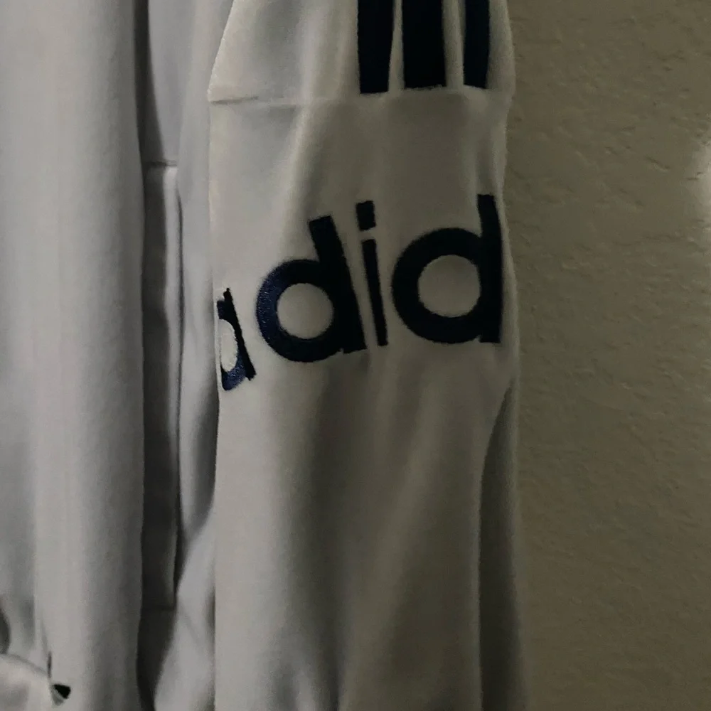 ADIDAS ORIGINALS 90’s ARCHIVE RETRO VELOUR LOGO HALF ZIP GRAY BLUE SWEATSHIRT XL